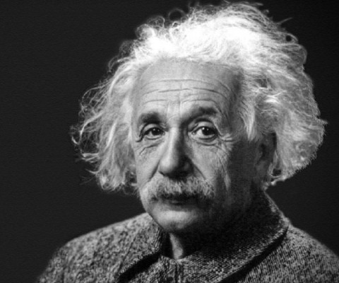 अल्बर्ट आइंस्टीन के सिद्धांत – Einsty.com